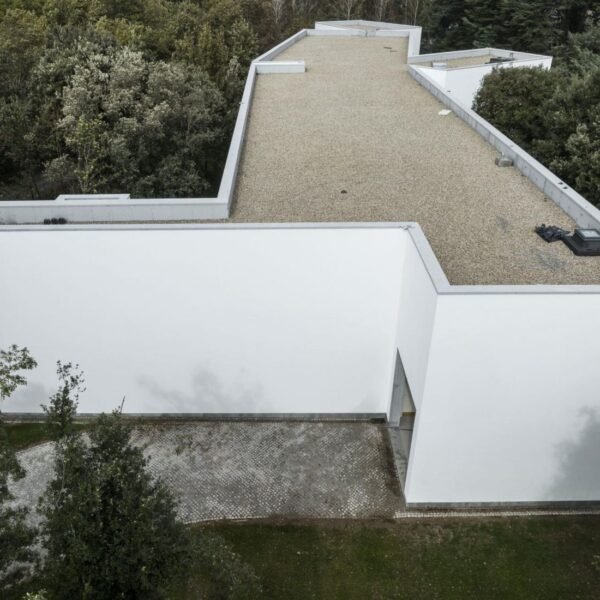 Álvaro Siza - Ampliación Museo Serralves (Nelson Garrido)