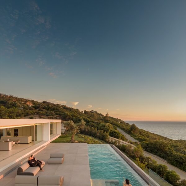 Casa Aire | Fran Silvestre Arquitectos (Fernando Guerra)