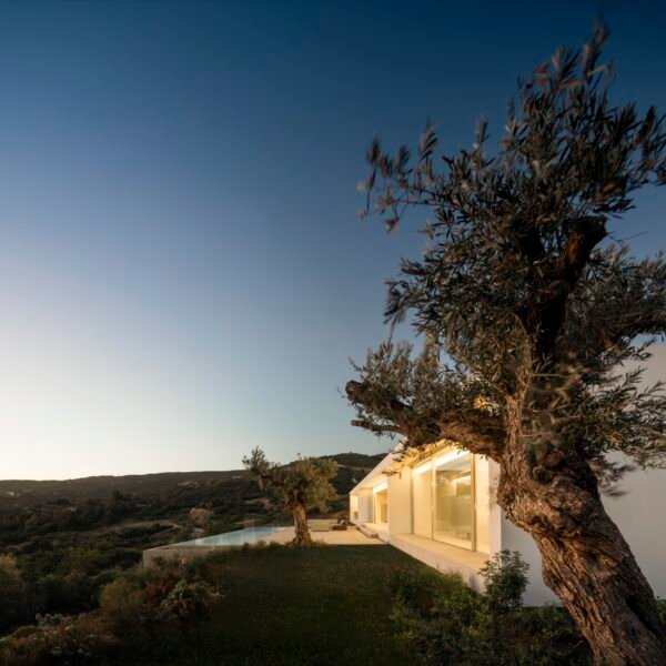 Casa Aire | Fran Silvestre Arquitectos (Fernando Guerra)