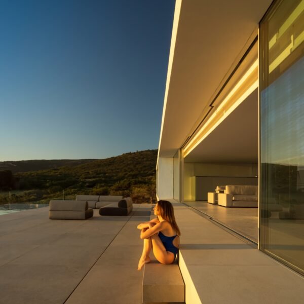 Casa Aire | Fran Silvestre Arquitectos (Fernando Guerra)