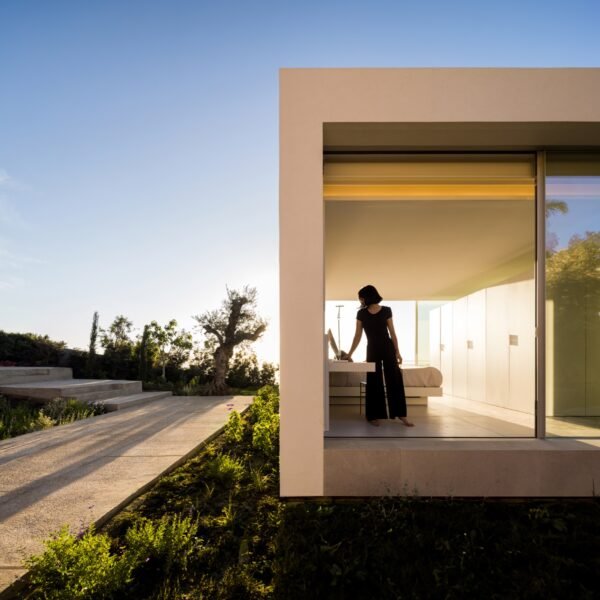 Casa Aire | Fran Silvestre Arquitectos (Fernando Guerra)