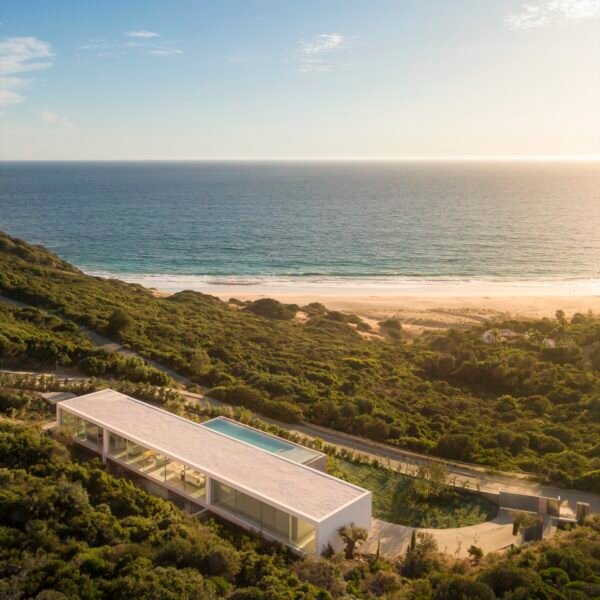 Casa Aire | Fran Silvestre Arquitectos (Fernando Guerra)