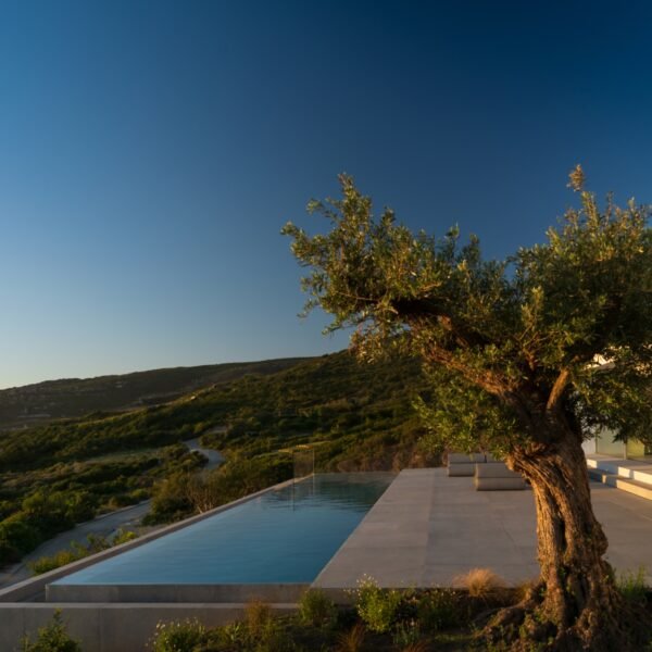 Casa Aire | Fran Silvestre Arquitectos (Fernando Guerra)