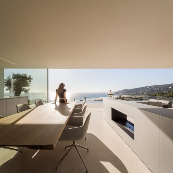 Casa Aire | Fran Silvestre Arquitectos (Fernando Guerra)