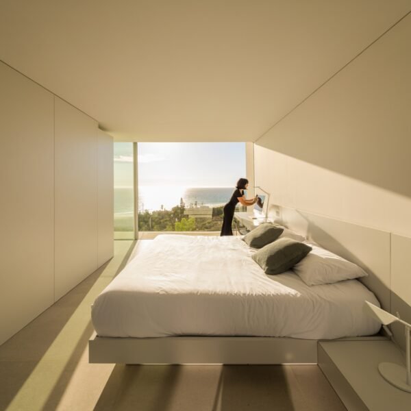 Casa Aire | Fran Silvestre Arquitectos (Fernando Guerra)