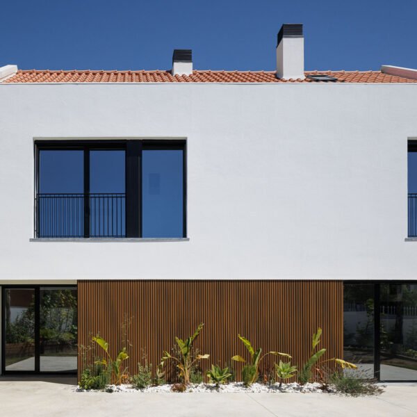 Esquissos - Arquitectura e Consultoria - Casa BD (Ivo Tavares)