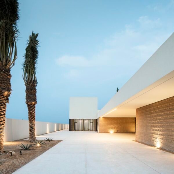 Alhumaidhi Architects - Casa KitKat (Nelson Garrido)