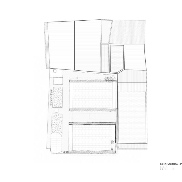 Mentrestant Arquitectura Cooperativa - Plaza de la Cisterna (Alejandro Gomez-Vives)