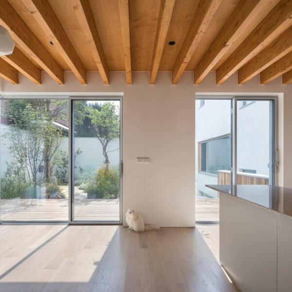 Soltozibin Architects - Seoripul Tree House (Yoon Joonhwan)