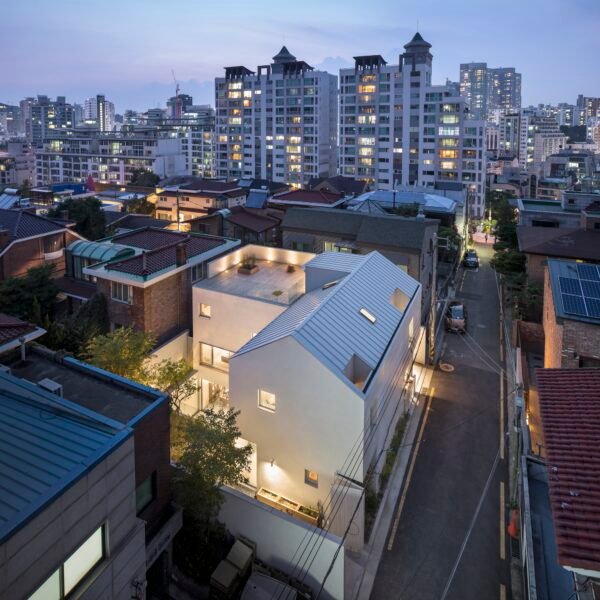 Soltozibin Architects - Seoripul Tree House (Yoon Joonhwan)