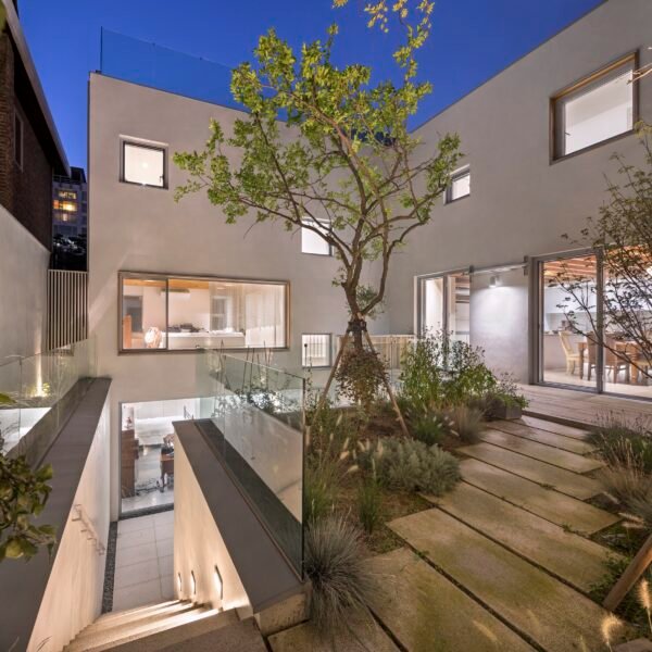 Soltozibin Architects - Seoripul Tree House (Yoon Joonhwan)