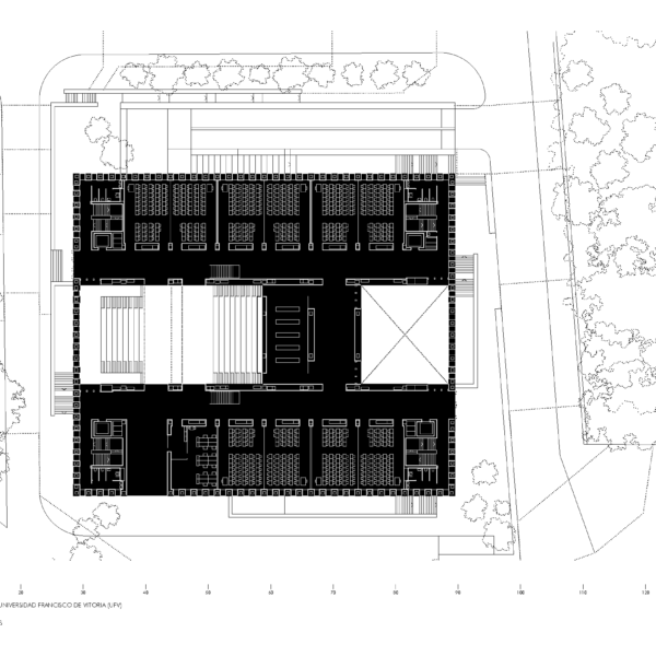 Tuñón y Albornoz - Edificio de Ladrillo Universidad Francisco de Vitoria (Luis Asín)