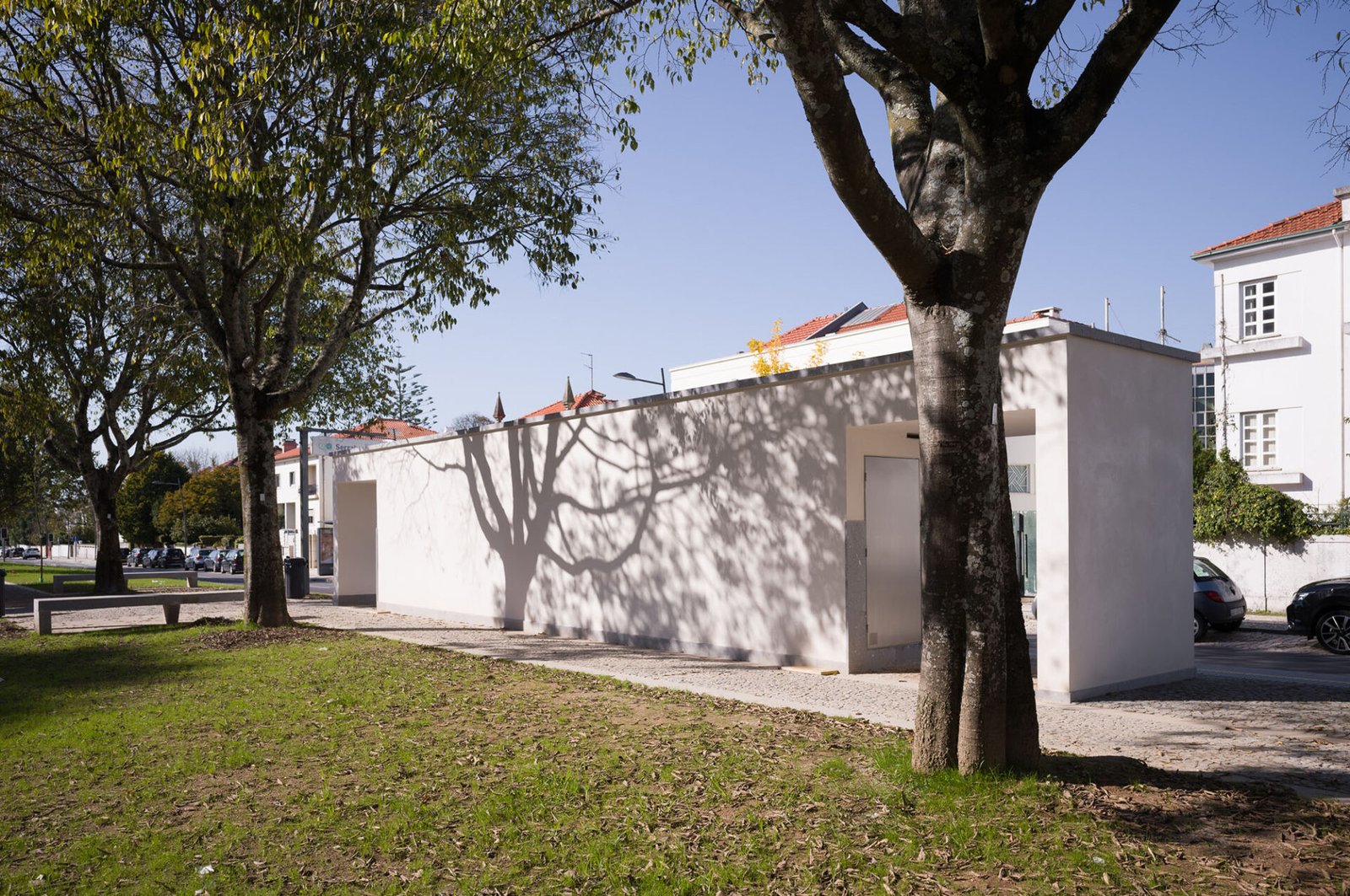 3 Paradas MetroBus Avenida Marechal Gomes da Costa | Álvaro Siza (Pedro Cardigo)