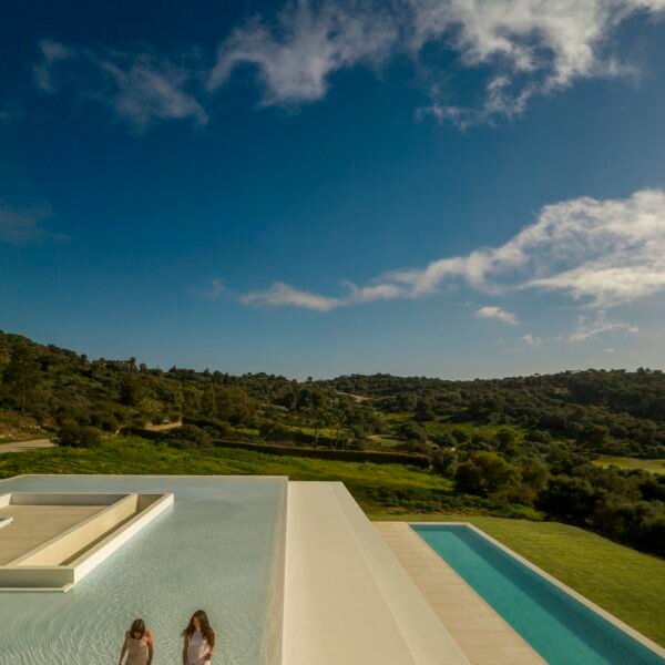 Casa en Sotogrande | Fran Silvestre Arquitectos (Fernando Guerra)