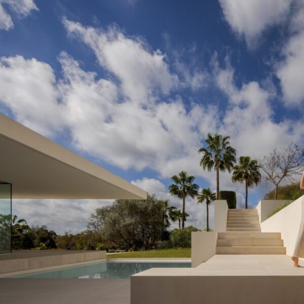 Casa en Sotogrande | Fran Silvestre Arquitectos (Fernando Guerra)