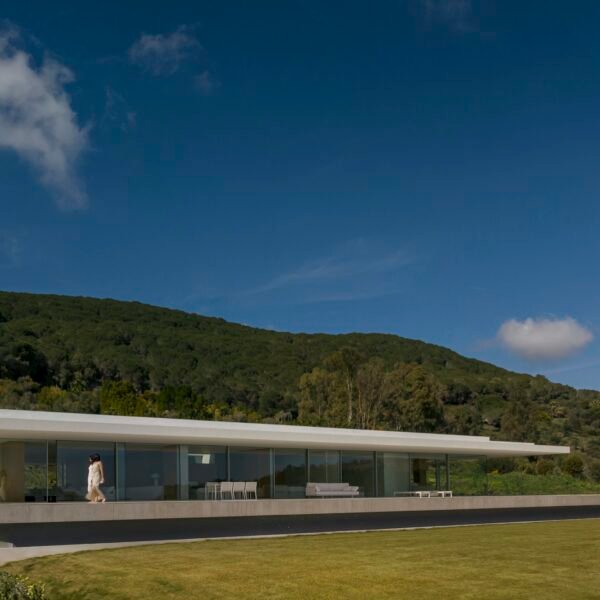 Casa en Sotogrande | Fran Silvestre Arquitectos (Fernando Guerra)