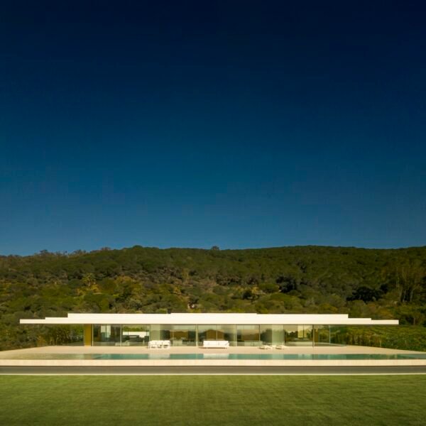 Casa en Sotogrande | Fran Silvestre Arquitectos (Fernando Guerra)