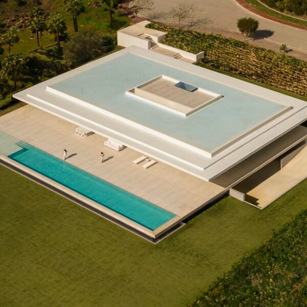 Casa en Sotogrande | Fran Silvestre Arquitectos (Fernando Guerra)