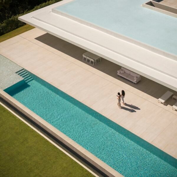 Casa en Sotogrande | Fran Silvestre Arquitectos (Fernando Guerra)