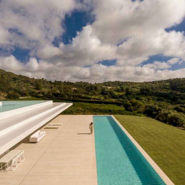 Casa en Sotogrande | Fran Silvestre Arquitectos (Fernando Guerra)