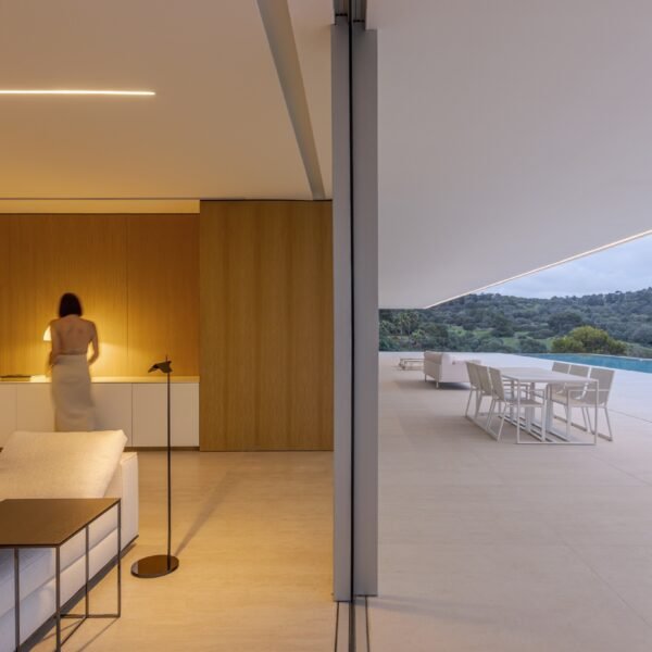 Casa en Sotogrande | Fran Silvestre Arquitectos (Fernando Guerra)