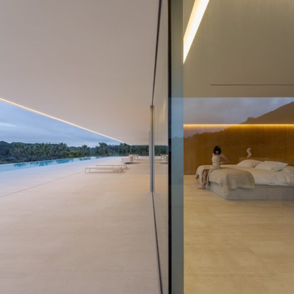 Casa en Sotogrande | Fran Silvestre Arquitectos (Fernando Guerra)