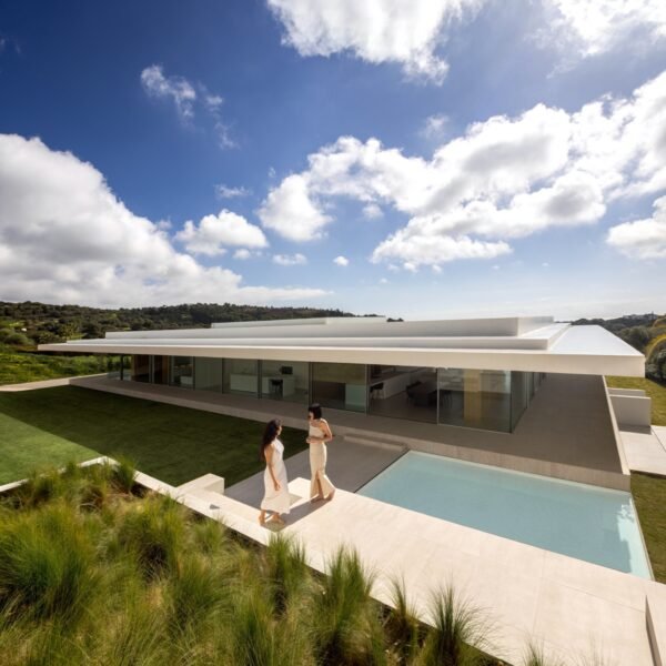 Casa en Sotogrande | Fran Silvestre Arquitectos (Fernando Guerra)