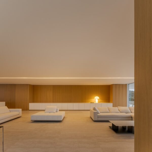 Casa en Sotogrande | Fran Silvestre Arquitectos (Fernando Guerra)