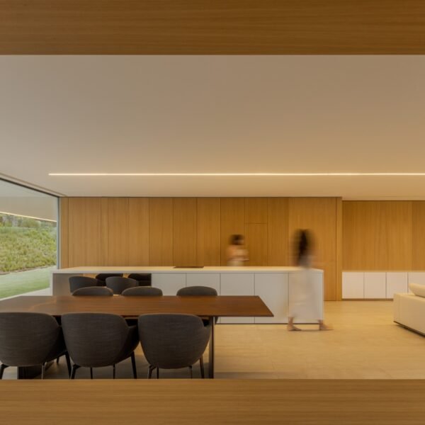 Casa en Sotogrande | Fran Silvestre Arquitectos (Fernando Guerra)