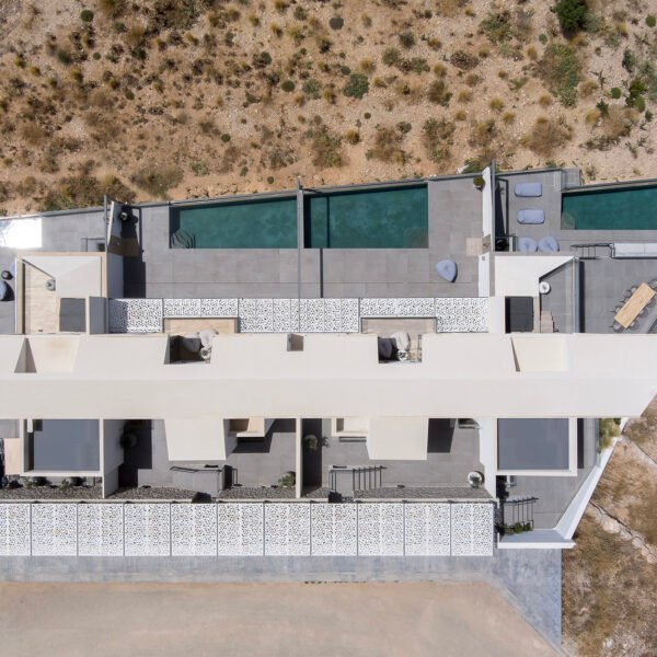 Klab architecture - Casa Puente (Panagiotis Voumvakis)