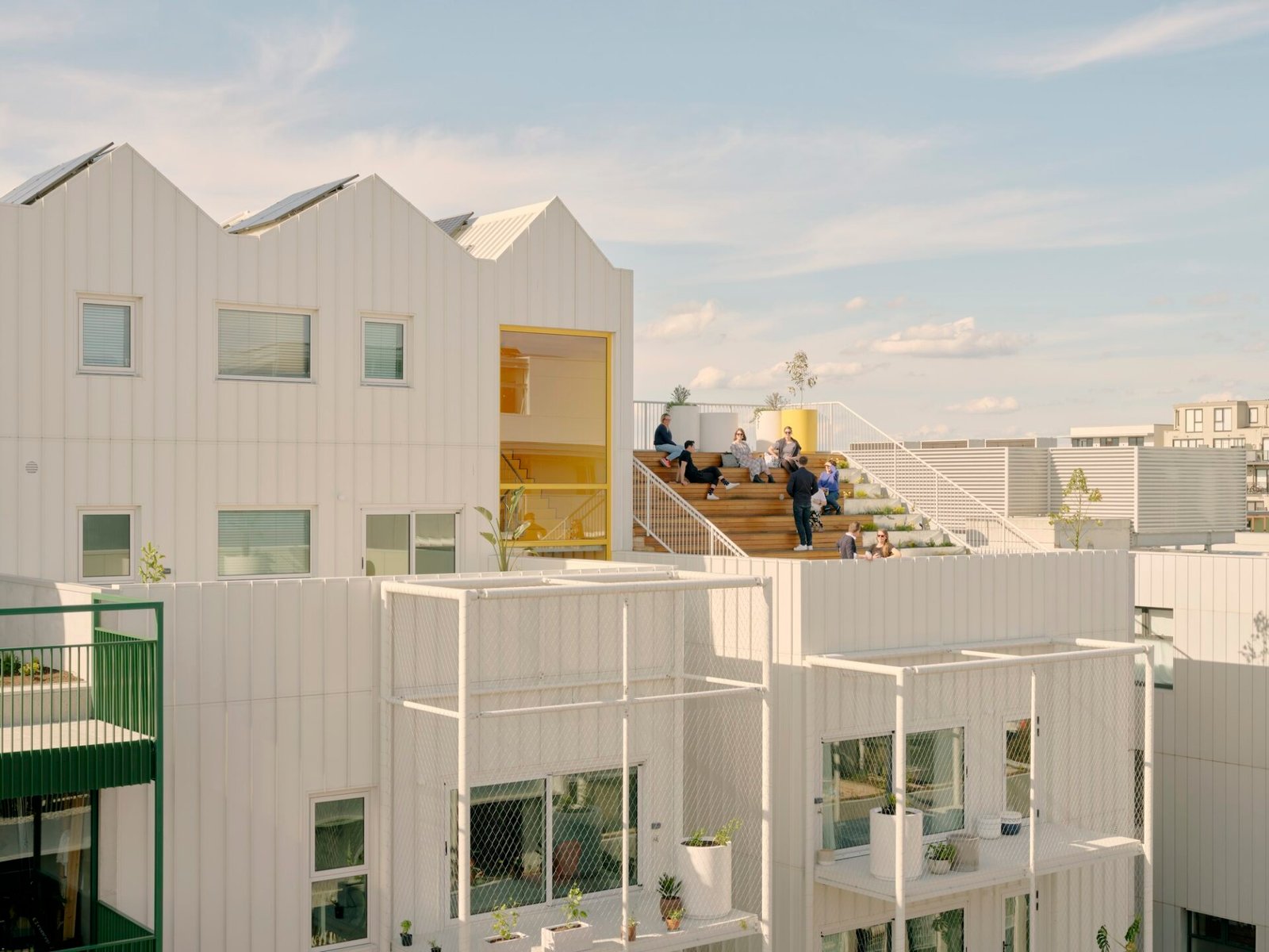 Austin Maynard Architects - ParkLife Apartment Building (Tom Ross)