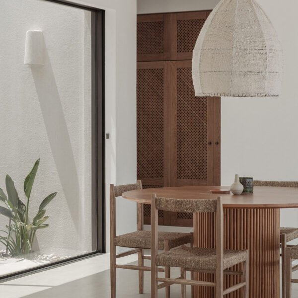 Plinthos Architects + Stefania Ntinou Architect - La Natura Villas (Nikos Karampinis)