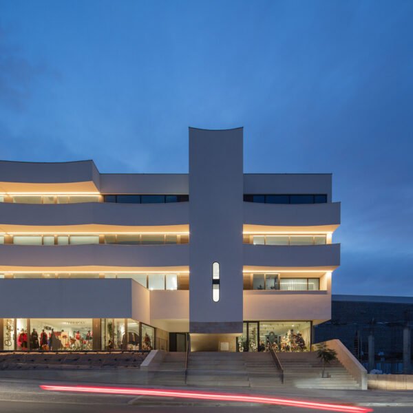 Atelier Tiago do Vale - Edificio Aurora 10 (João Morgado)