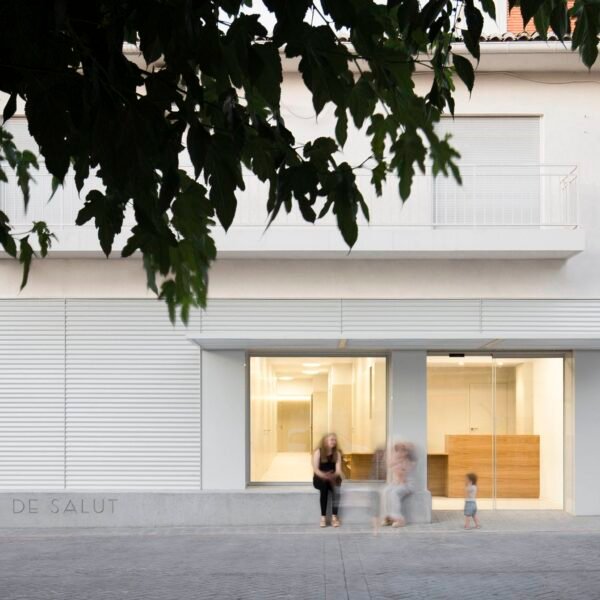 Sanchis Olivares - Centro de Salud (Álvaro Olivares)