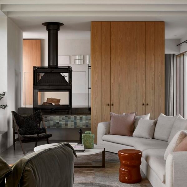 Davidov Architects - Residencia EPSC (Timothy Kaye, Shannon McGrath)