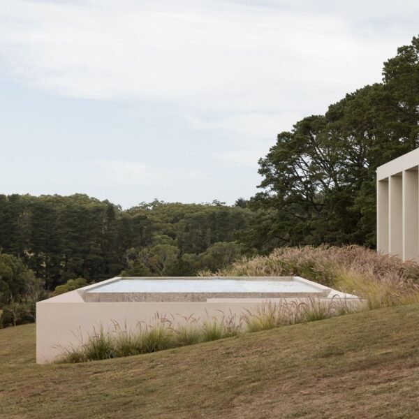 Davidov Architects - Residencia EPSC (Timothy Kaye, Shannon McGrath)