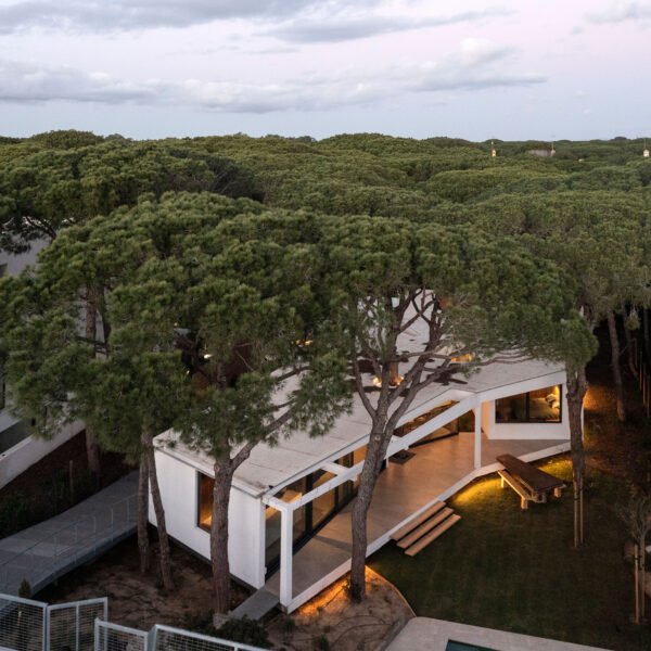 Lisabesur Arquitectos - Casa Pinola (Jesús Granada)