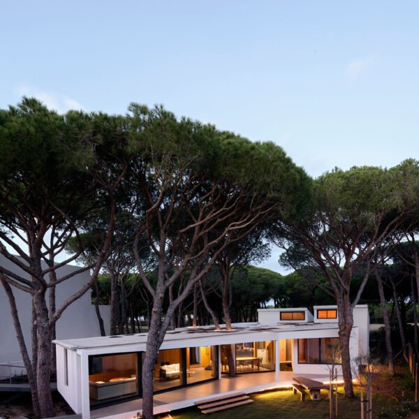 Lisabesur Arquitectos - Casa Pinola (Jesús Granada)