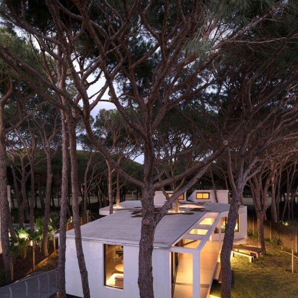Lisabesur Arquitectos - Casa Pinola (Jesús Granada)