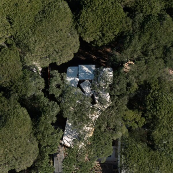 Lisabesur Arquitectos - Casa Pinola (Jesús Granada)