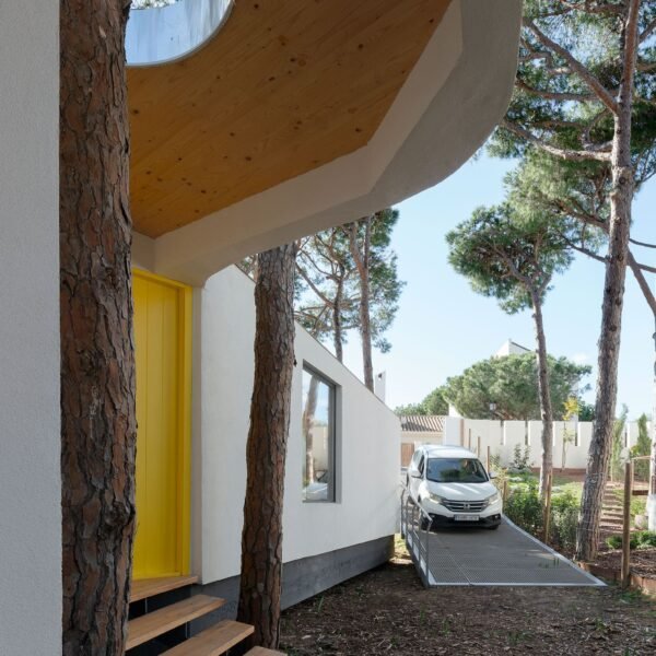 Lisabesur Arquitectos - Casa Pinola (Jesús Granada)
