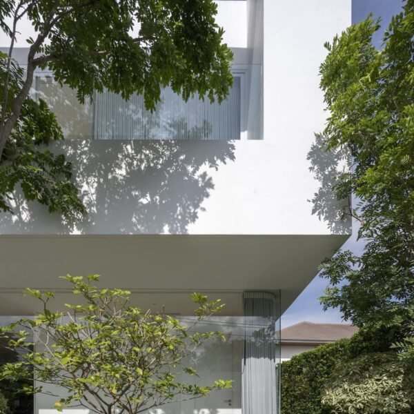 Spacy Architecture - Casa (Rungkit Charoenwat)