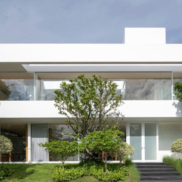 Spacy Architecture - Casa (Rungkit Charoenwat)