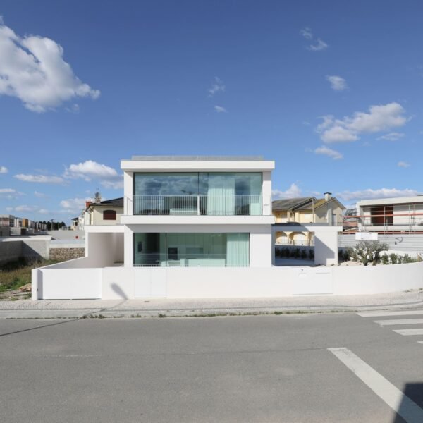 Raulino Silva Arquitecto - Casa en Póvoa de Varzim (Raulino Silva)