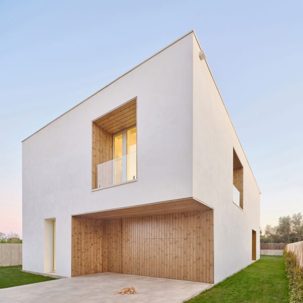 Guillem Carrera - Casa ON (Adrià Goula)
