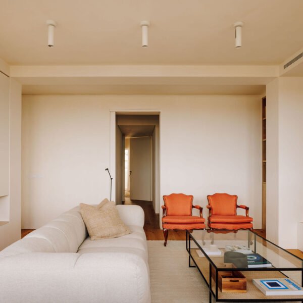 Nuno Nascimento Arquitectos - Apartamento CCP (Francisco Nogueira)