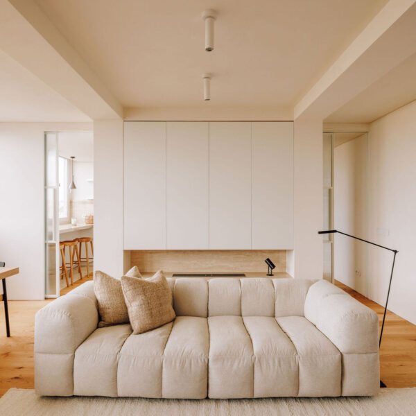 Nuno Nascimento Arquitectos - Apartamento CCP (Francisco Nogueira)