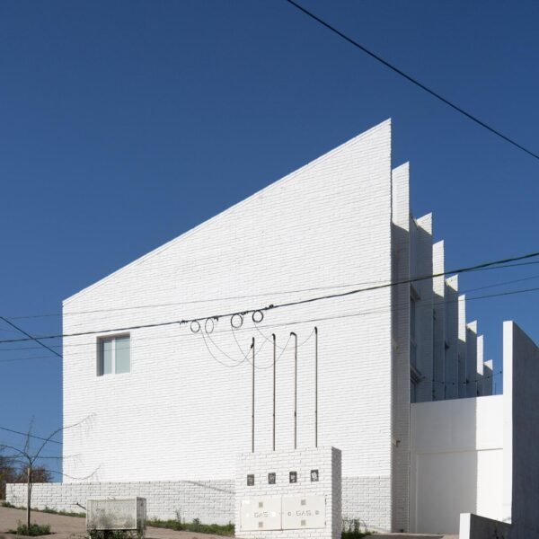 Carranza Vazquez arquitectos - Viviendas en Jesús María (Javier Agustín Rojas, Santiago Ruiz)