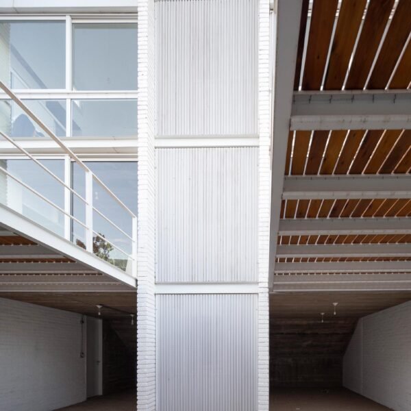 Carranza Vazquez arquitectos - Viviendas en Jesús María (Javier Agustín Rojas, Santiago Ruiz)