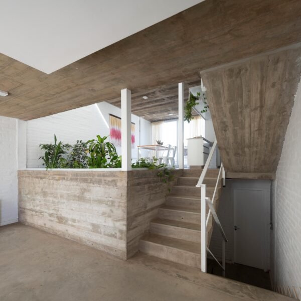 Carranza Vazquez arquitectos - Viviendas en Jesús María (Javier Agustín Rojas, Santiago Ruiz)